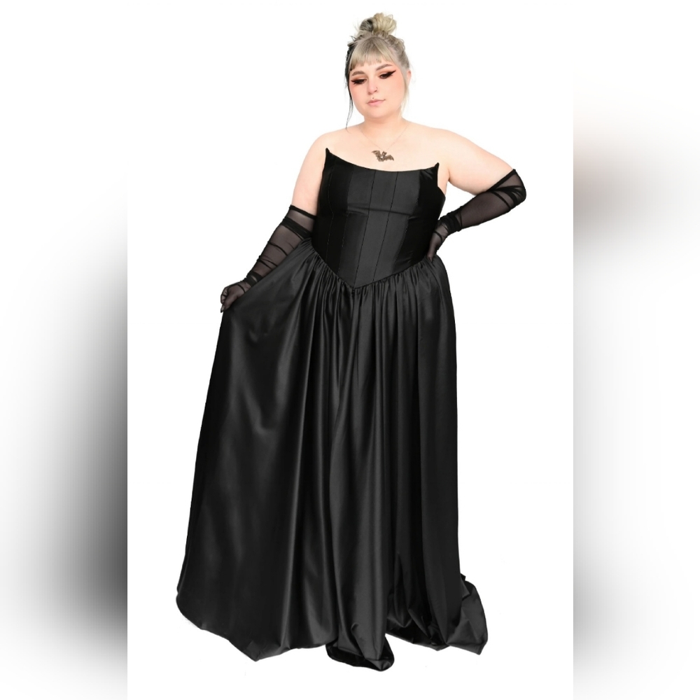 Villianess Gown